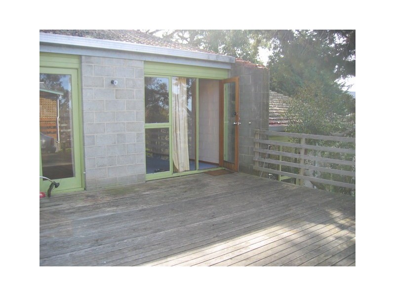 1/17a Hinsby Road, Taroona TAS 7053