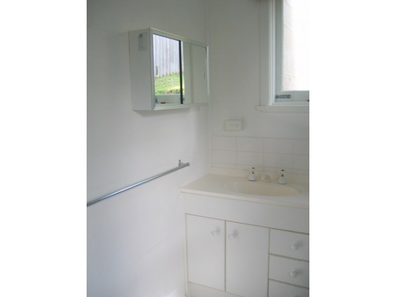 1/17a Hinsby Road, Taroona TAS 7053