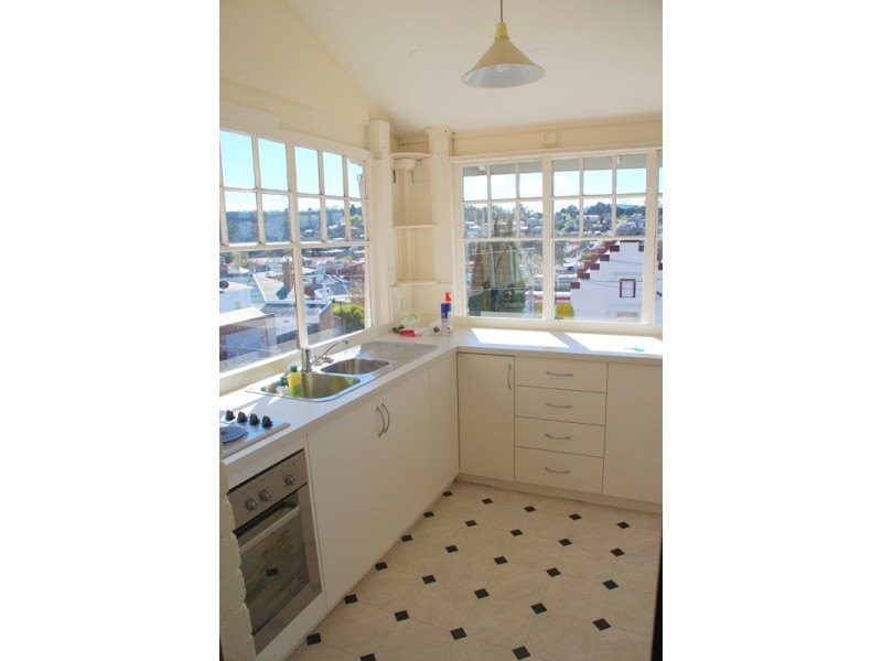20a Paternoster Row, North Hobart TAS 7000