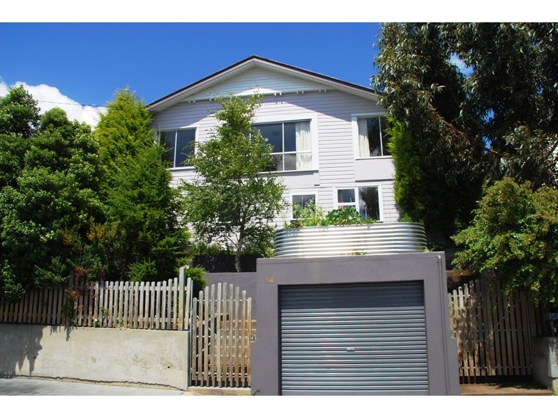 14 Gordon Avenue, Mount Stuart TAS 7000