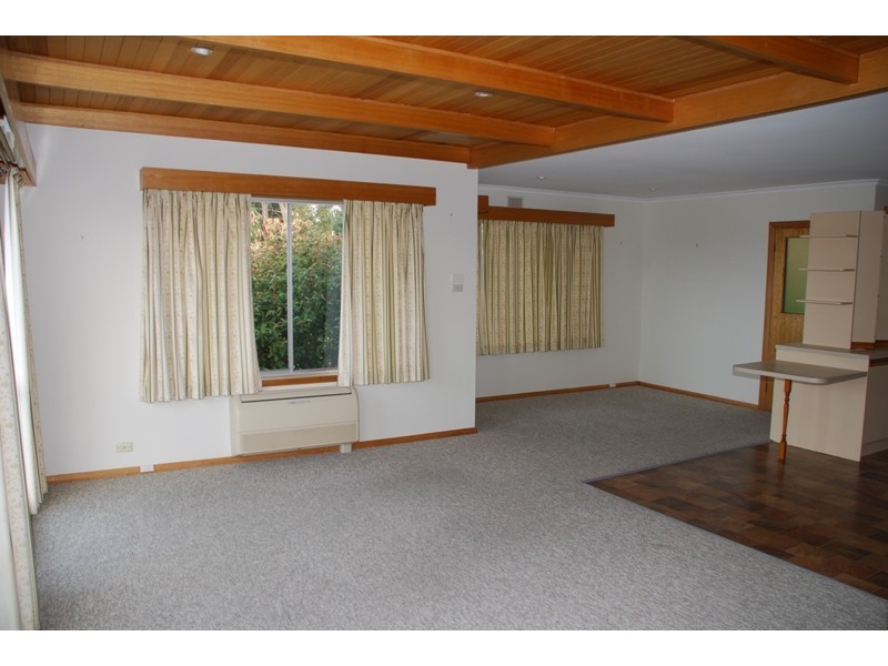 4 Kirval Court, West Hobart TAS 7000