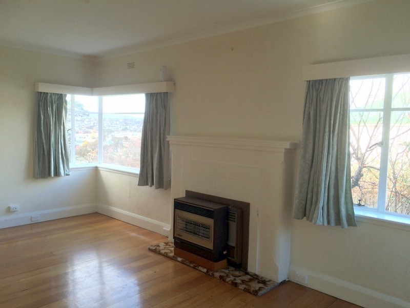 11 Hurlstone Crescent, Moonah TAS 7009