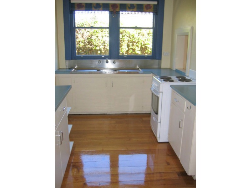 61 Risdon Road, New Town TAS 7008