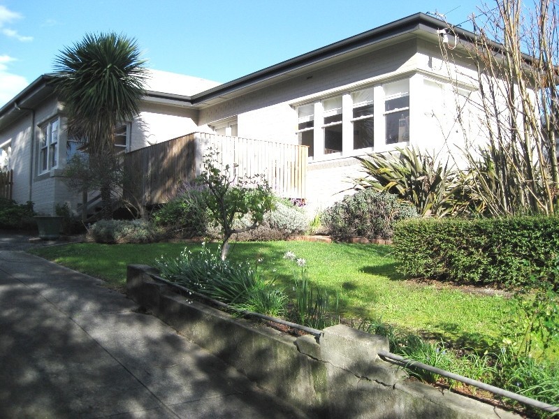 61 Risdon Road, New Town TAS 7008