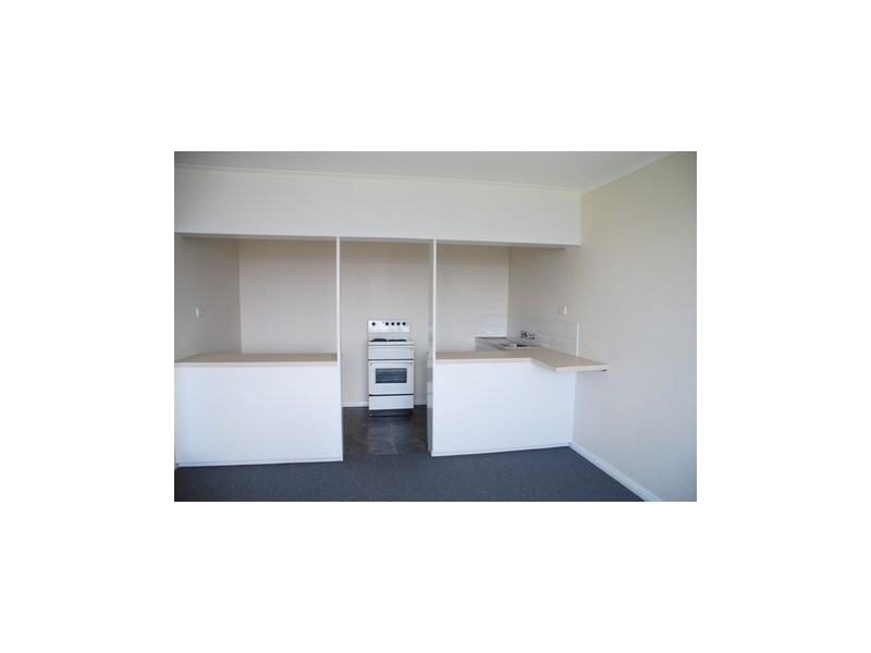 2/7 Kirval Court, West Hobart TAS 7000