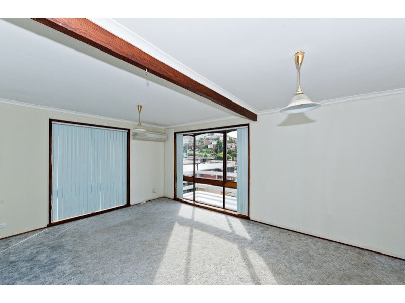 14 Chandos Drive, Berriedale TAS 7011