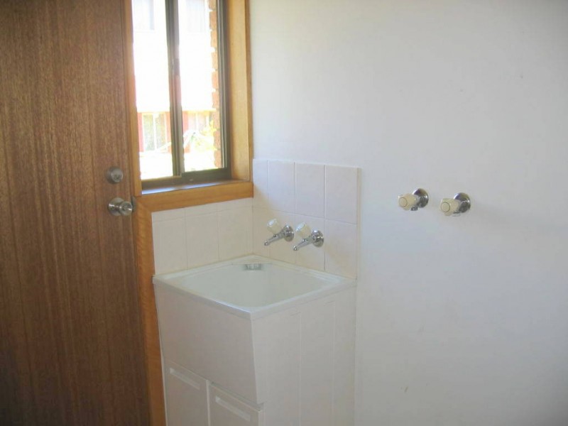 1/88a Hilton Road, Claremont TAS 7011