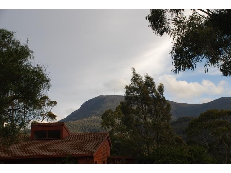 1 Castlereagh Court, Lenah Valley TAS 7008