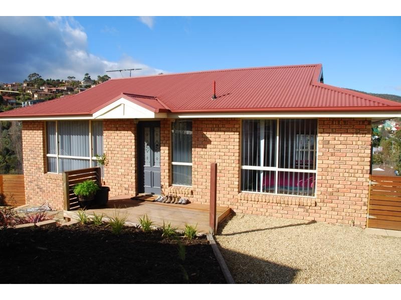 3/14 Alcides Avenue, Lenah Valley TAS 7008