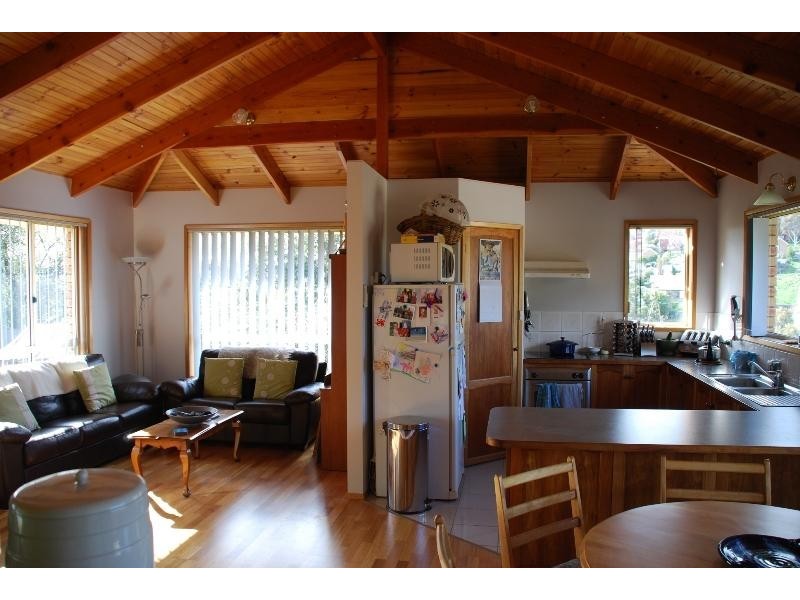 3/14 Alcides Avenue, Lenah Valley TAS 7008