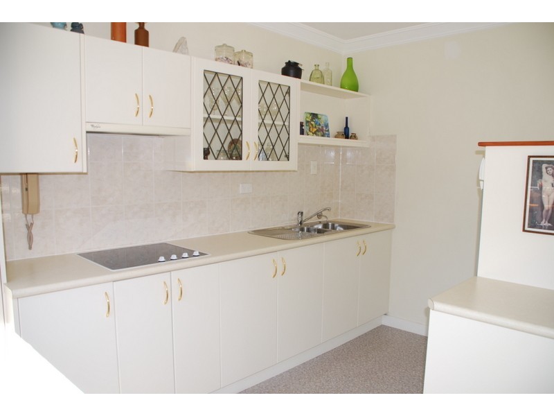 Battery Point TAS 7004