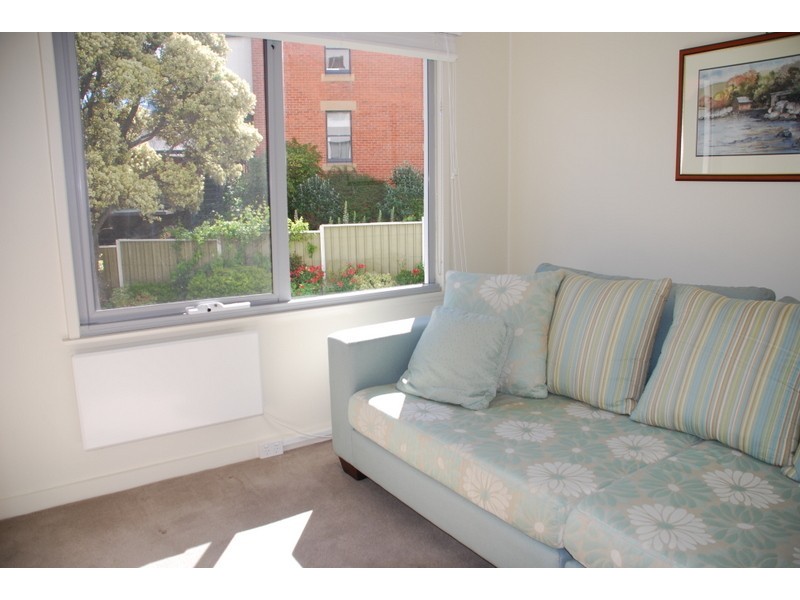 Battery Point TAS 7004