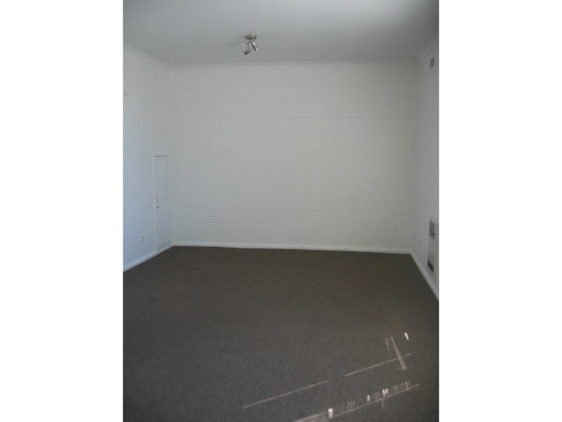 2/12 Dalkeith Crt, Sandy Bay TAS 7005