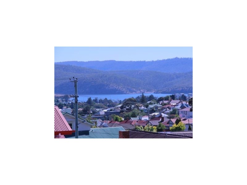 13 Gant Street, Lenah Valley TAS 7008