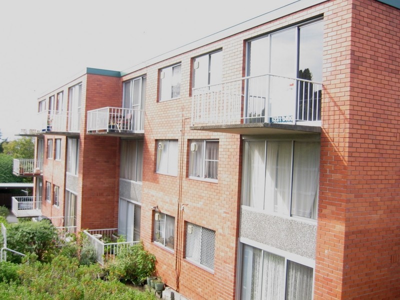 9/5 Augusta Road, Lenah Valley TAS 7008