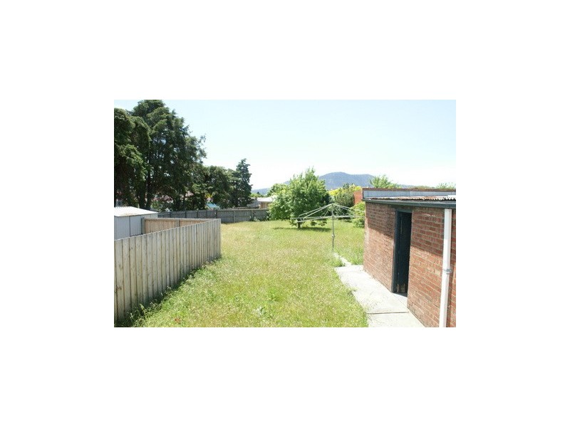 1/17 Hull Street, Glenorchy TAS 7010