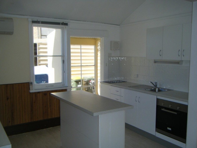 2/148 Patrick Street, West Hobart TAS 7000