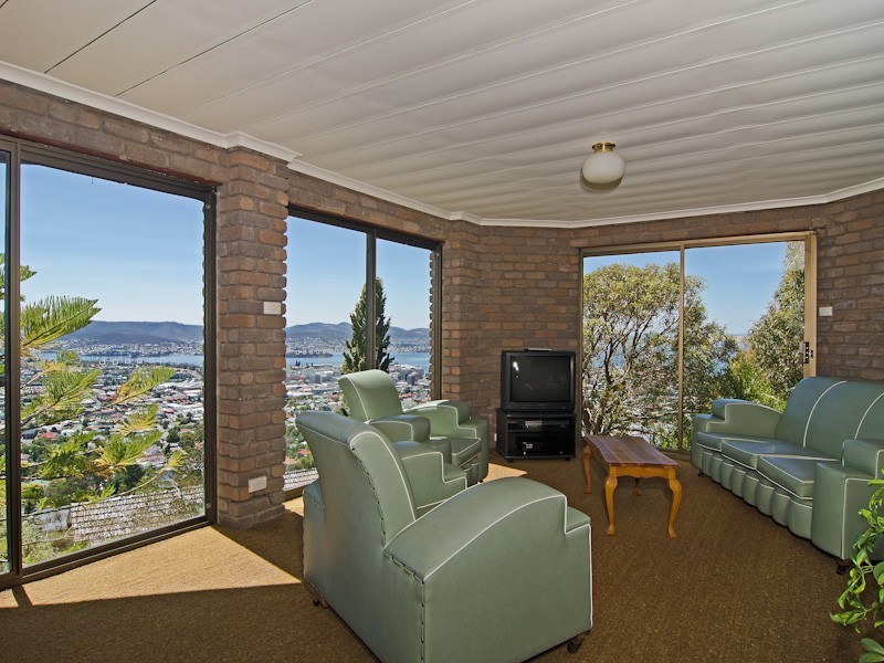 West Hobart TAS 7000