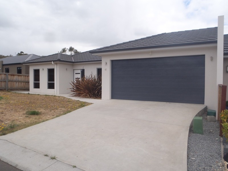 17 Sundown Cres, Geilston Bay TAS 7015