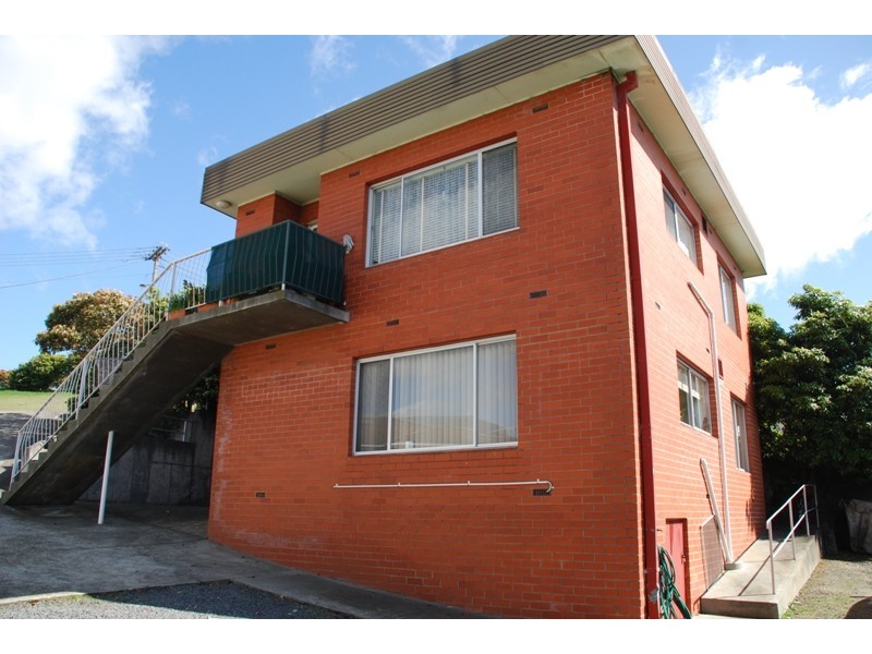 1/14 Weston Place, Montrose TAS 7010