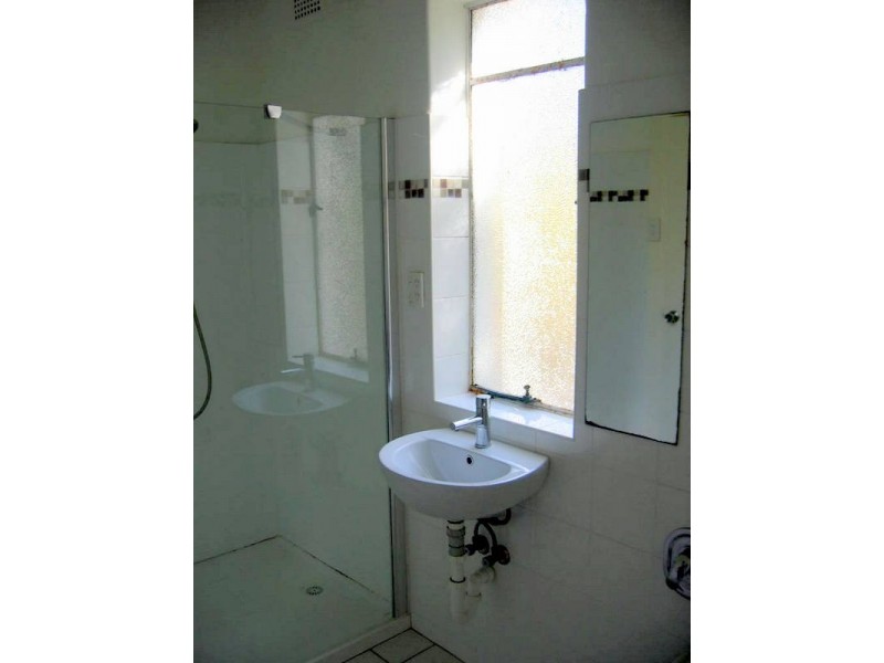 9 Lyndhurst Ave, North Hobart TAS 7000