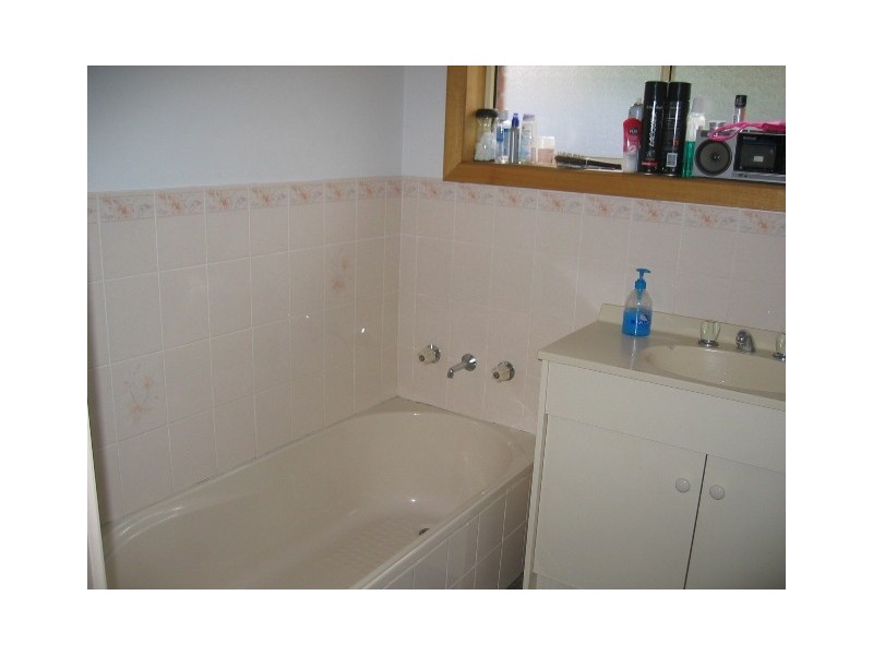 5/88 Hilton Road, Claremont TAS 7011