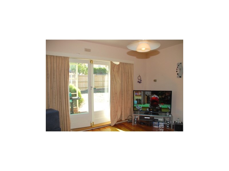 110 Gordons Hill Road, Lindisfarne TAS 7015