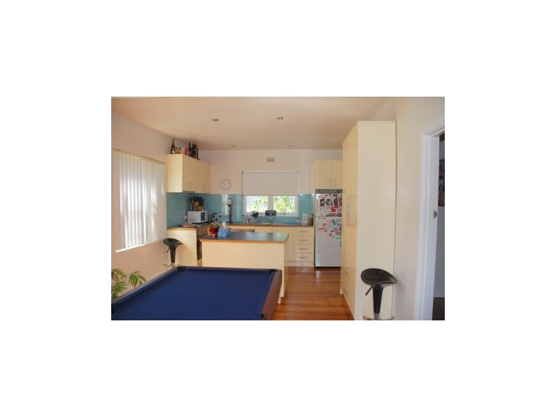 110 Gordons Hill Road, Lindisfarne TAS 7015
