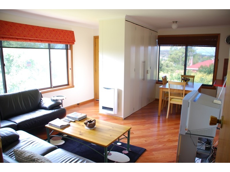 3/77 Giblin Street, Lenah Valley TAS 7008