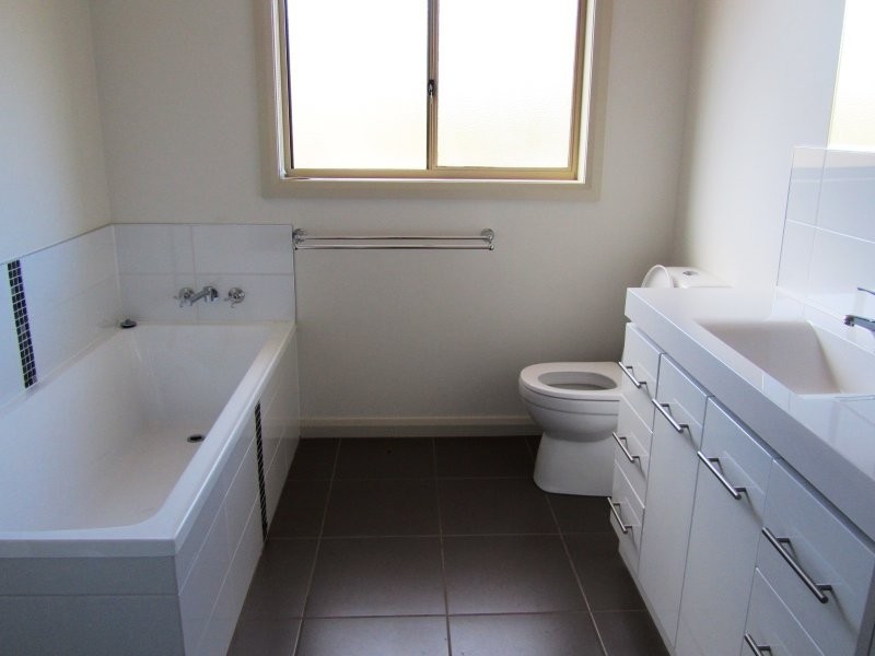 51 Spinnaker Drive, Tranmere TAS 7018