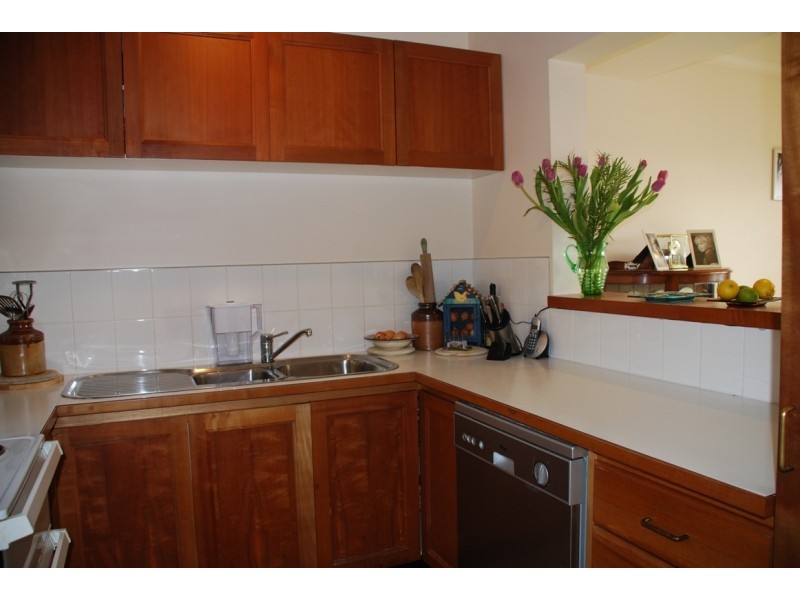 2/98 Arthur Street, West Hobart TAS 7000