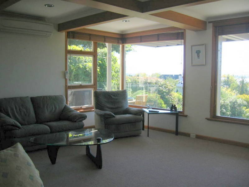 4 Vantona Road, Sandy Bay TAS 7005