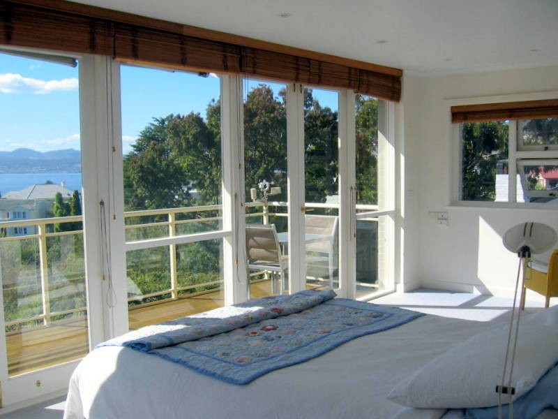 4 Vantona Road, Sandy Bay TAS 7005
