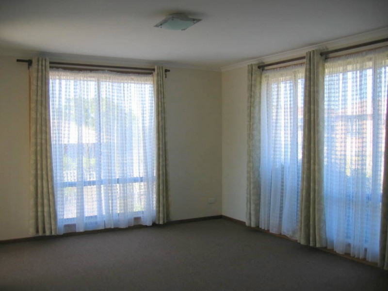 28 Sunhaven Court, Midway Point TAS 7171