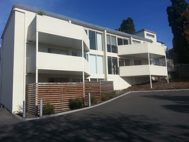 11/9 Augusta Road, New Town TAS 7008