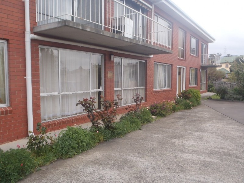 5/3 Lissadell Court, New Town TAS 7008