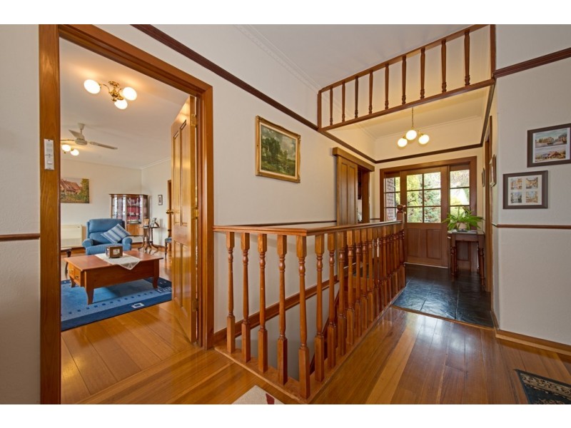 Mount Stuart TAS 7000