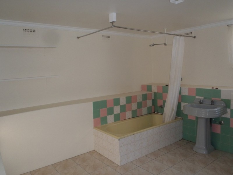 2/50 Ashbourne Grove, West Moonah TAS 7009