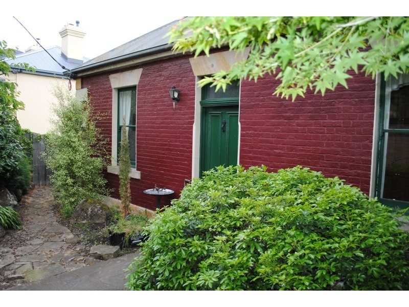 35 Cascade Road, South Hobart TAS 7004
