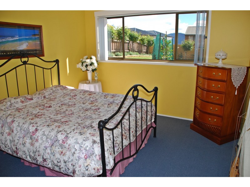 1/110 Amy Street, West Moonah TAS 7009