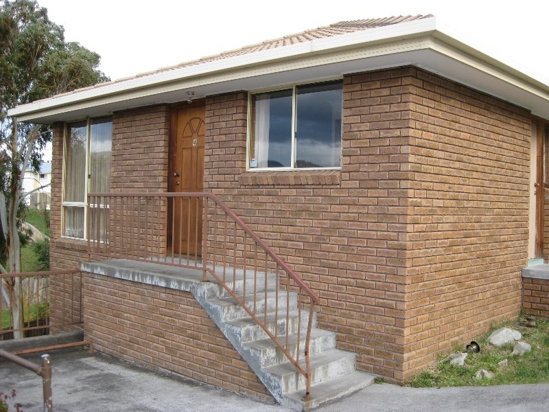 4/19A Rosbar Street, Claremont TAS 7011