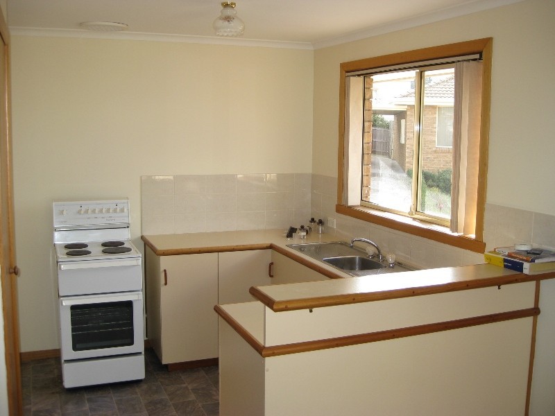 4/19A Rosbar Street, Claremont TAS 7011