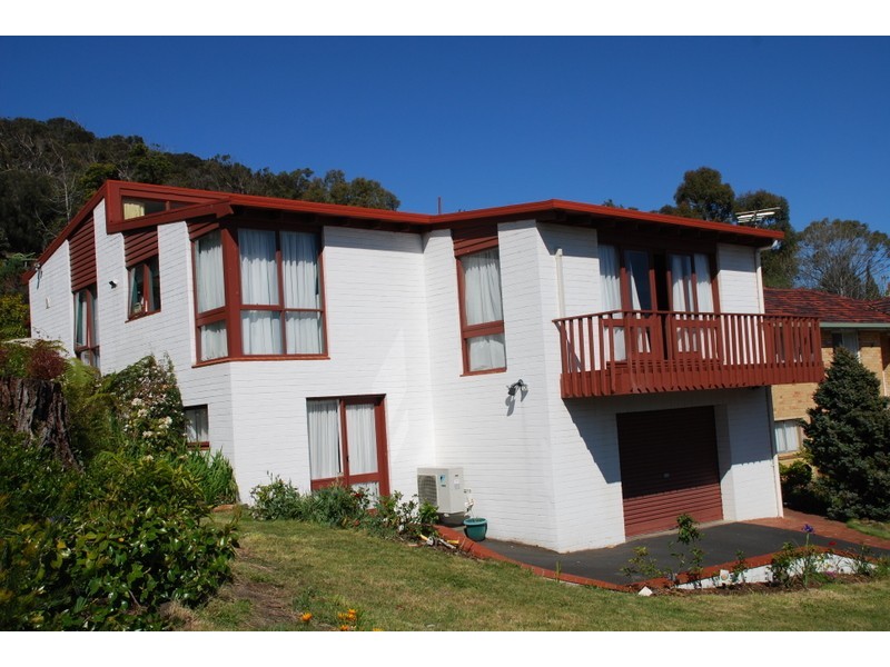 Lindisfarne TAS 7015