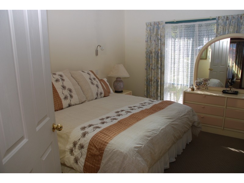 Lindisfarne TAS 7015