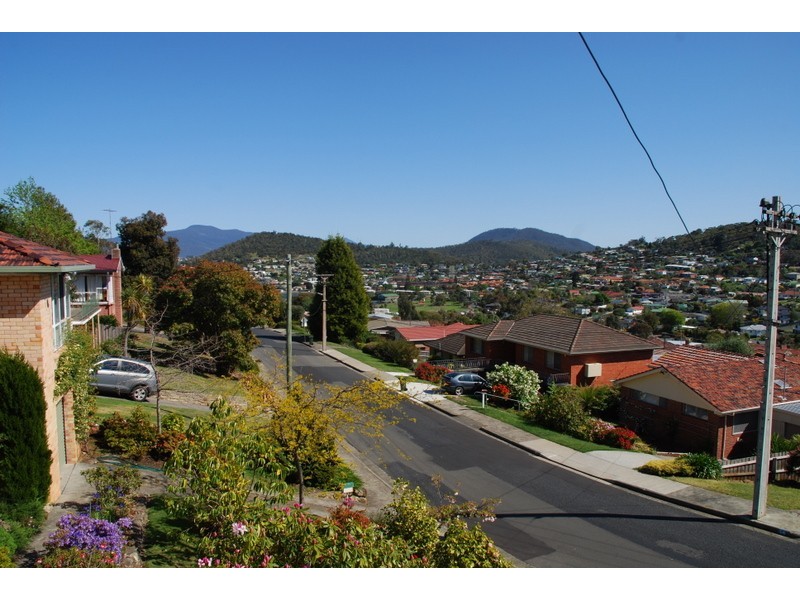 Lindisfarne TAS 7015