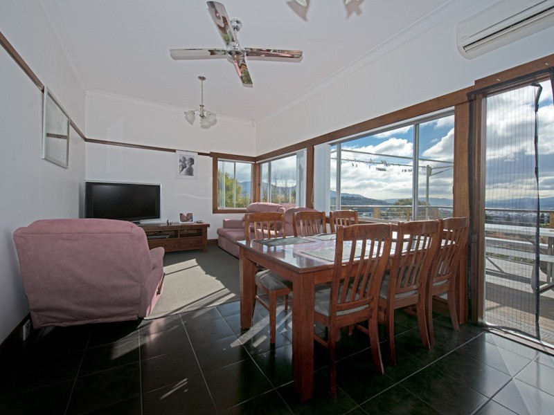 Mount Stuart TAS 7000