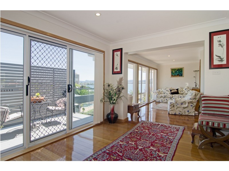 3 Quamby Avenue, Sandy Bay TAS 7005