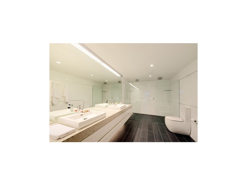 Battery Point TAS 7004