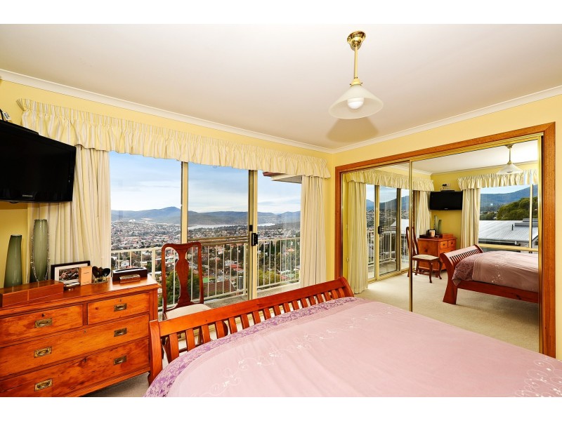 Mount Stuart TAS 7000