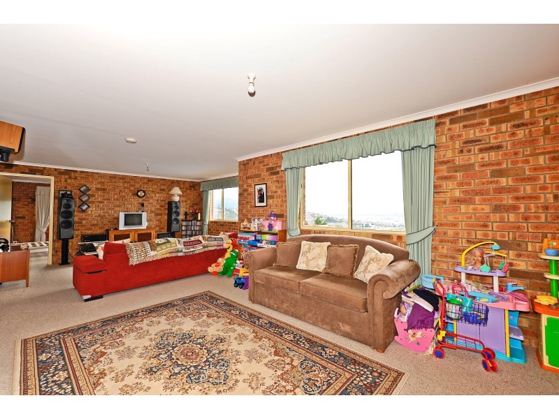 Mount Stuart TAS 7000